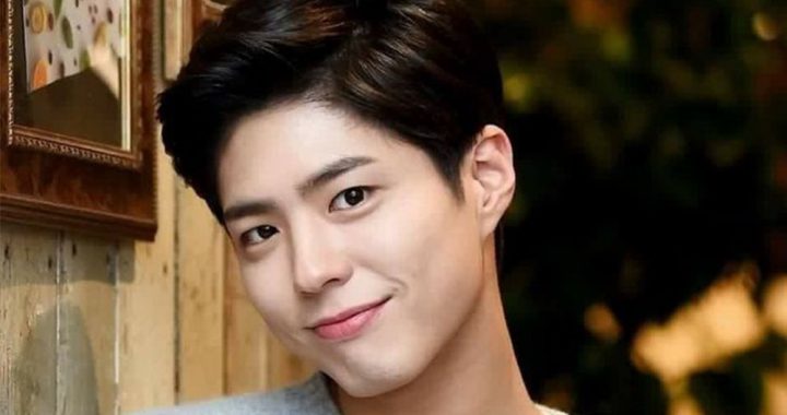 พัคโบกอม(Park Bo Gum) กับภาพถ่ายเสร็จสิ้นการฝึกทหารของเขา