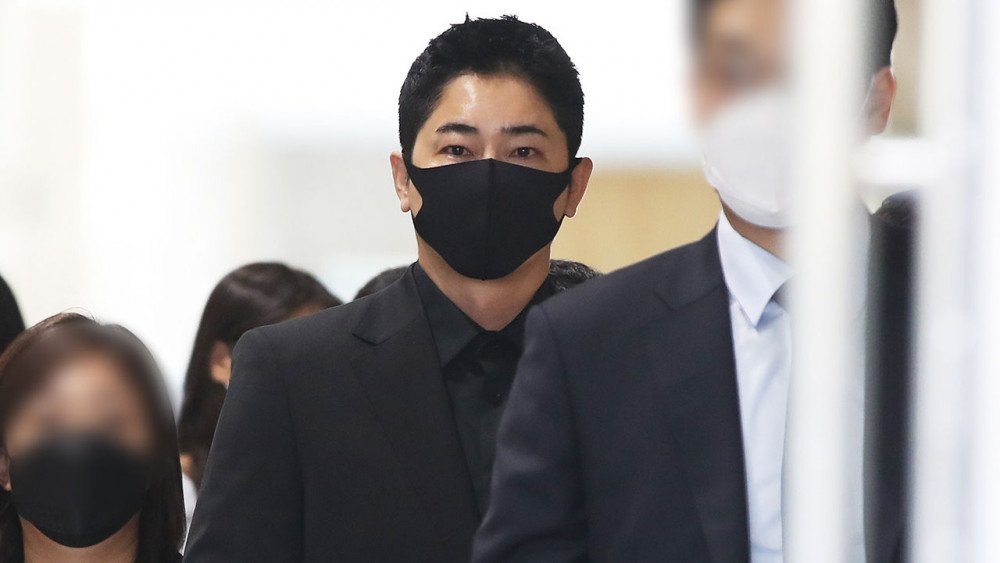 คังจีฮวาน(Kang Ji Hwan)