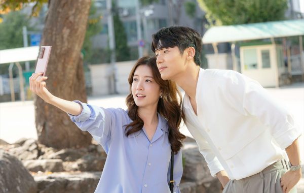 จองอินซอน(Jung In Sun) และ คังมินฮยอก(Kang Min Hyuk) วง CNBLUE พูดคุยเกี่ยวกับการรับบทโรแมนติกที่สัมพันธ์กันในละครเรื่องใหม่ “How To Be Thirty”