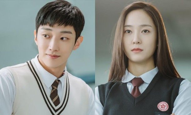 คริสตัล(Krystal) และจินยอง(Jinyoung) กลายเป็นสองนักเรียนมัธยมปลายใน “Police University”