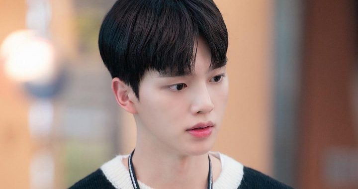 ซงคัง(Song Kang) เป็นคนทำงานที่อิสระในละครโรแมนติกเรื่องใหม่ “Forecasting Love And Weather”