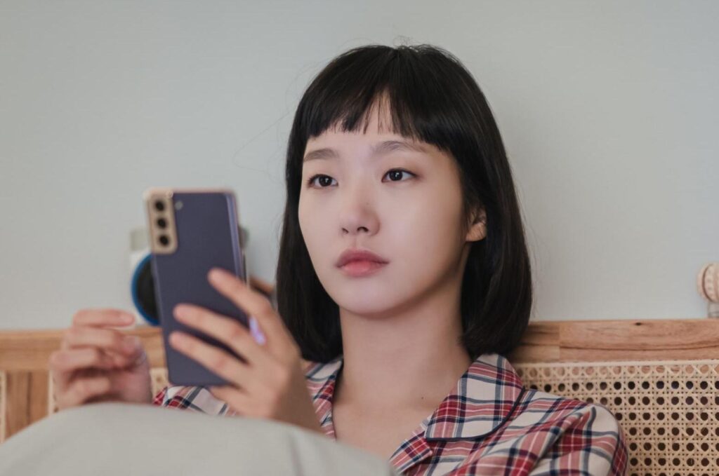 คิมโกอึน(Kim Go Eun) ดิ้นรนจากการเลิกรากับอันโบฮยอน(Ahn Bo Hyun) ใน “Yumi’s Cells 2”