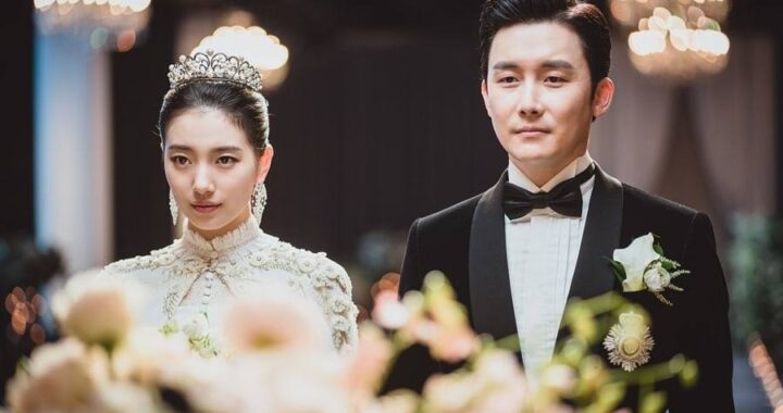 ซูจี(Suzy) ต้องพัวพันกับการแต่งงานที่ไร้ความรักกับคิมจุนฮัน(Kim Jun Han) ผู้ทะเยอทะยานในละครเรื่อง “Anna”