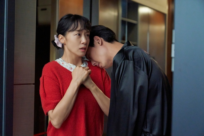 “Crash Course In Romance” และจองคยองโฮ(Jung Kyung Ho) ติดอันดับละครและนักแสดงเกาหลีที่ได้รับความนิยมมากที่สุดในสัปดาห์ที่ 4