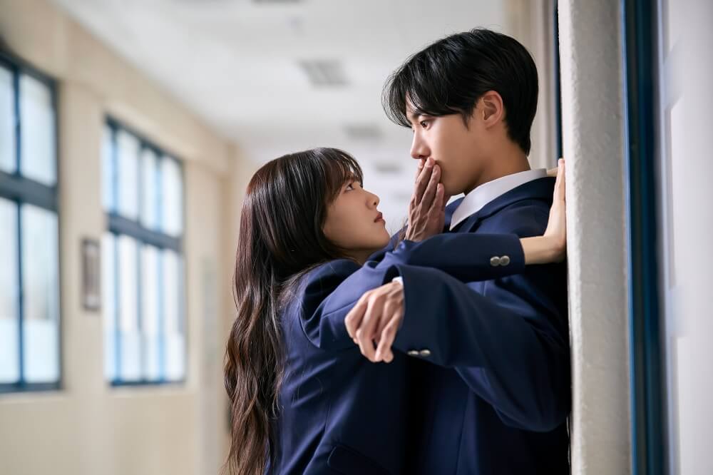 Head Over Heels (หนุ่มดวงจู๋กับหมอดูคนจ๋วย)